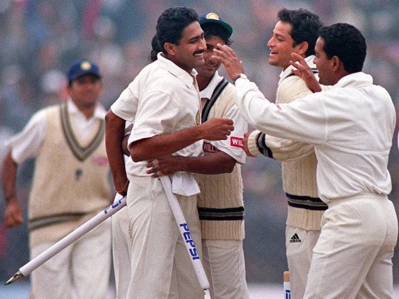 Anil Kumble ten wickets versus Pakistan in Delhi