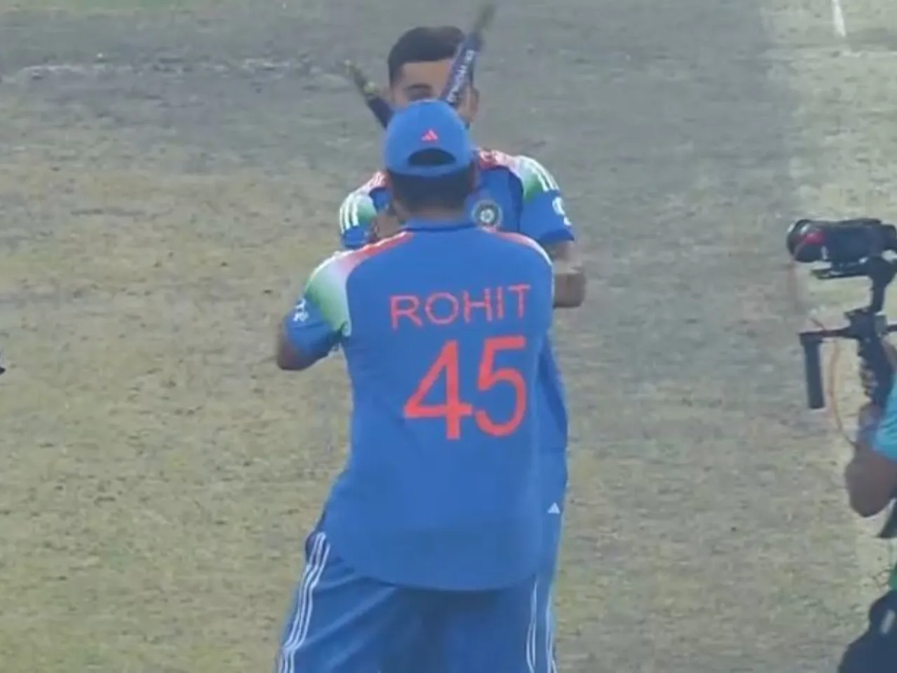 Rohit Sharma and Virat Kohli playing Dandiya after India won the Champions Trophy 2025 - Dubai (File Photo: Screengrab/X)