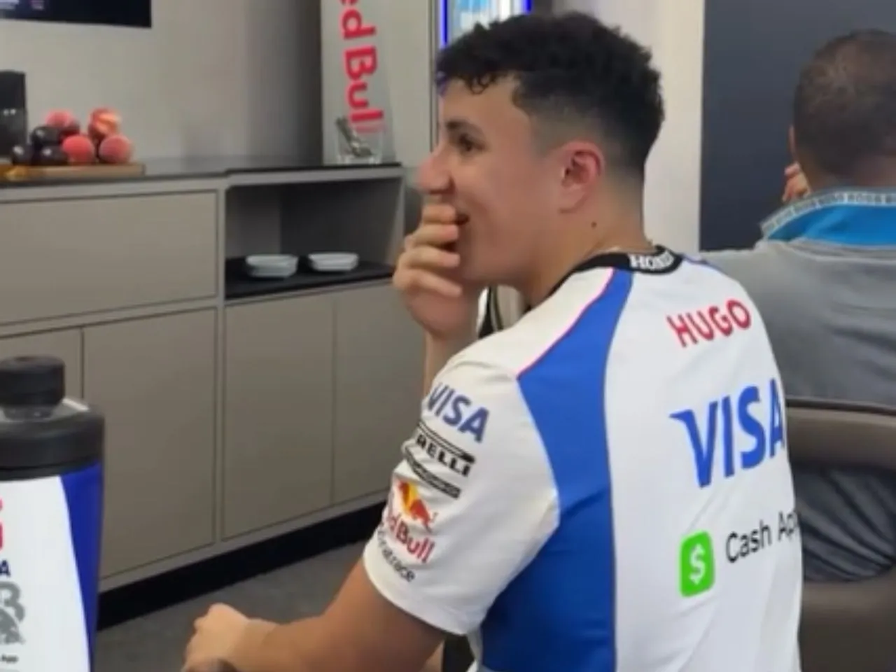 Isack Hadjar cheered for Yuki Tsunoda during the 2025 Australian GP qualifying