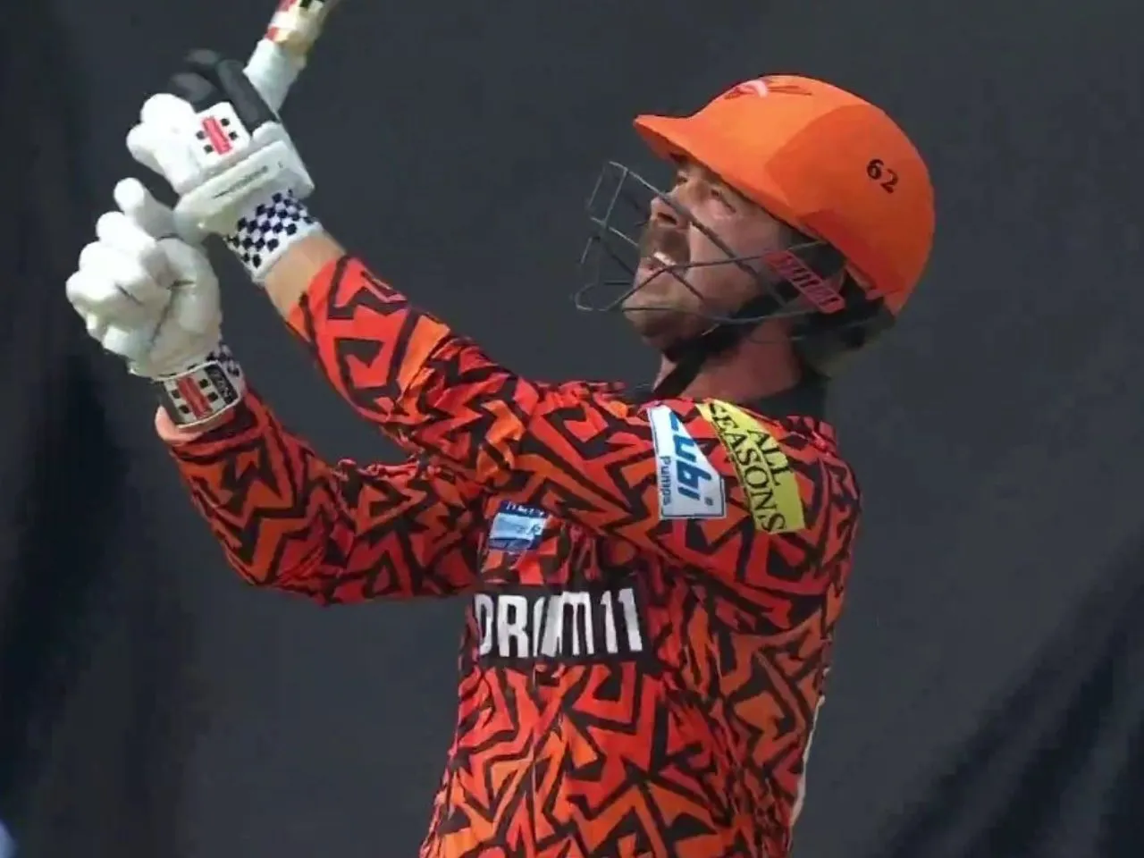 Travis Head's 105 meter six off Jofra Archer