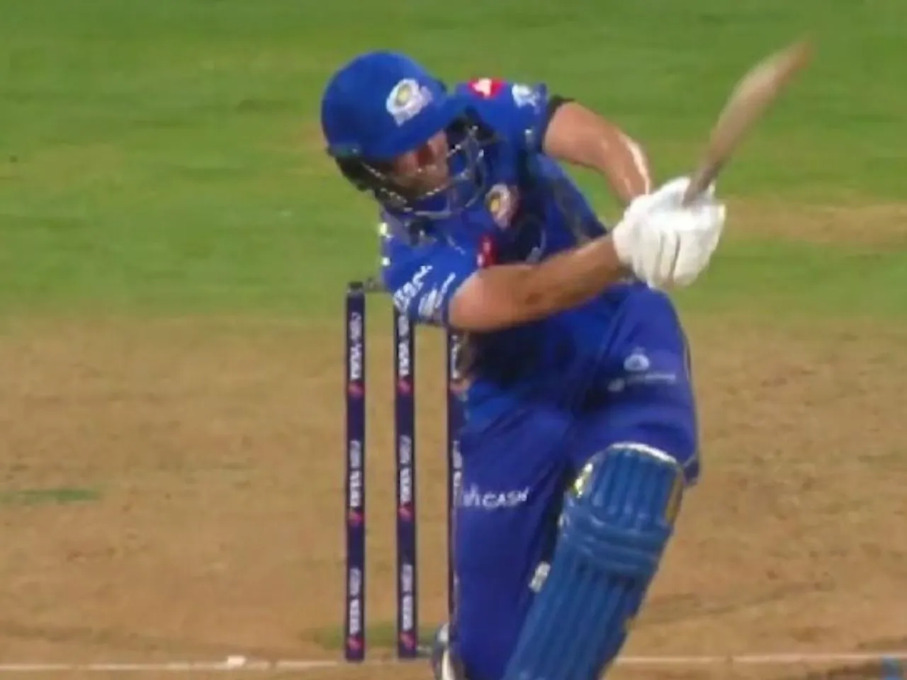 MI vs DC: Will jacks six off Mustafizur Rahman