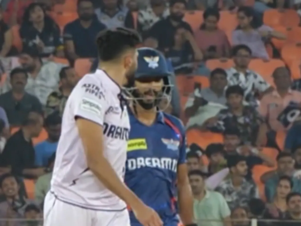 Mohammed Siraj and Nicholas Pooran in heated exchange during GT vs LSG game