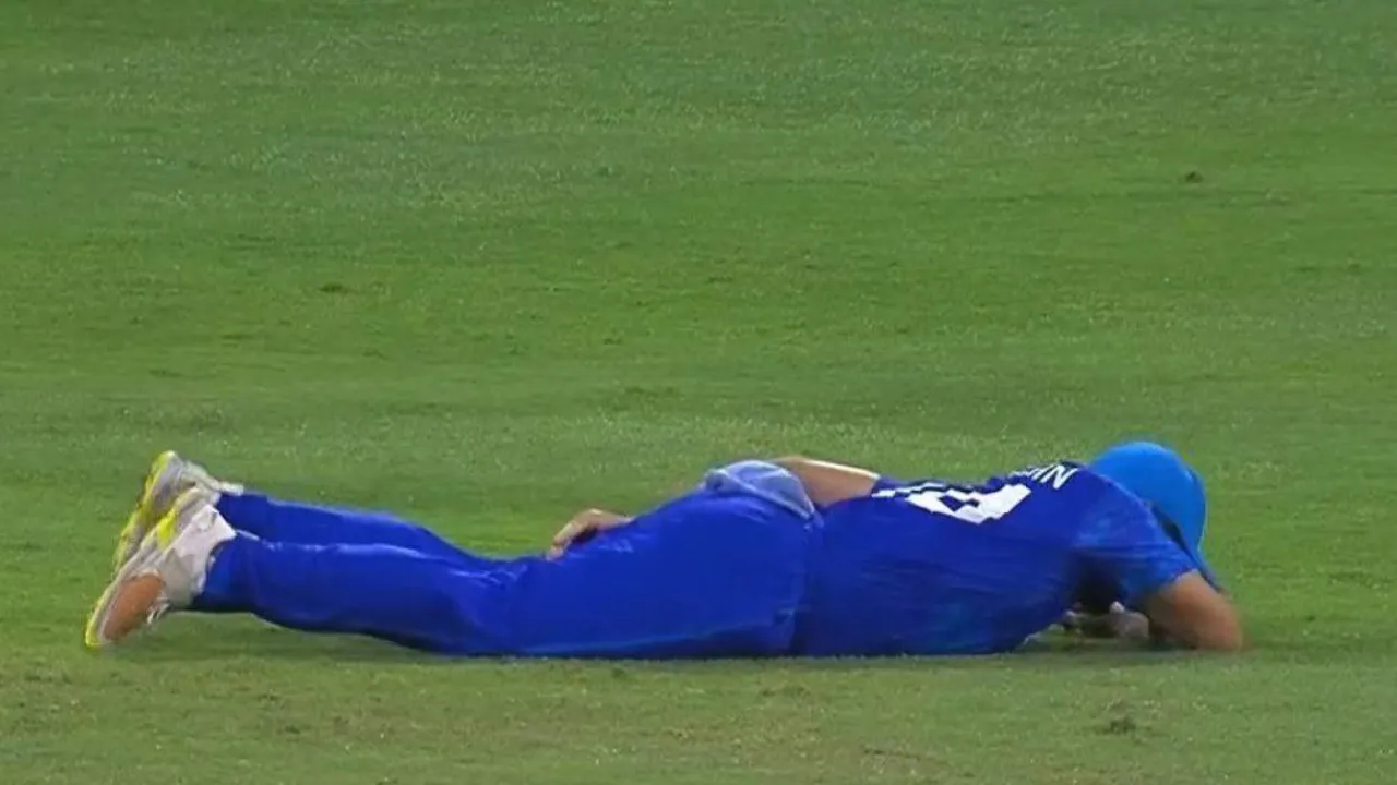 Gulbadin Naib gets sudden 'cramps' in AFG vs BAN Super 8 clash (Source: X)