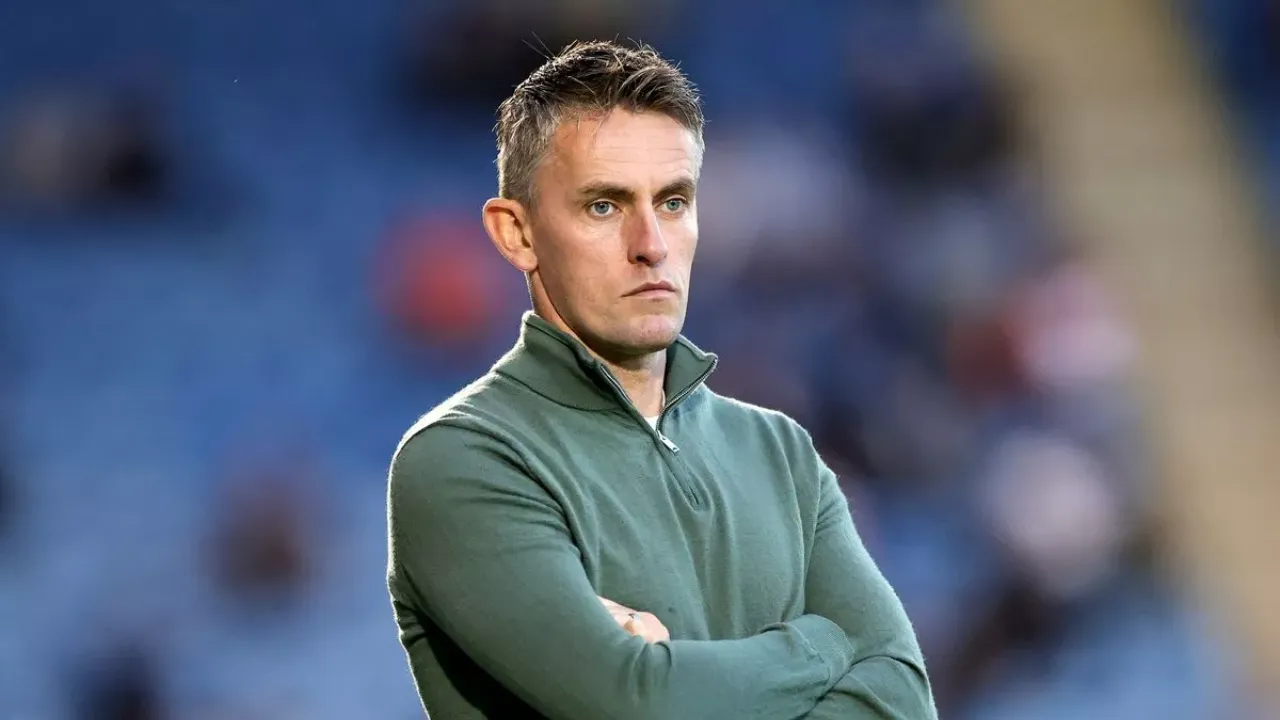 Manchester United hold talks with Ipswich Town manager