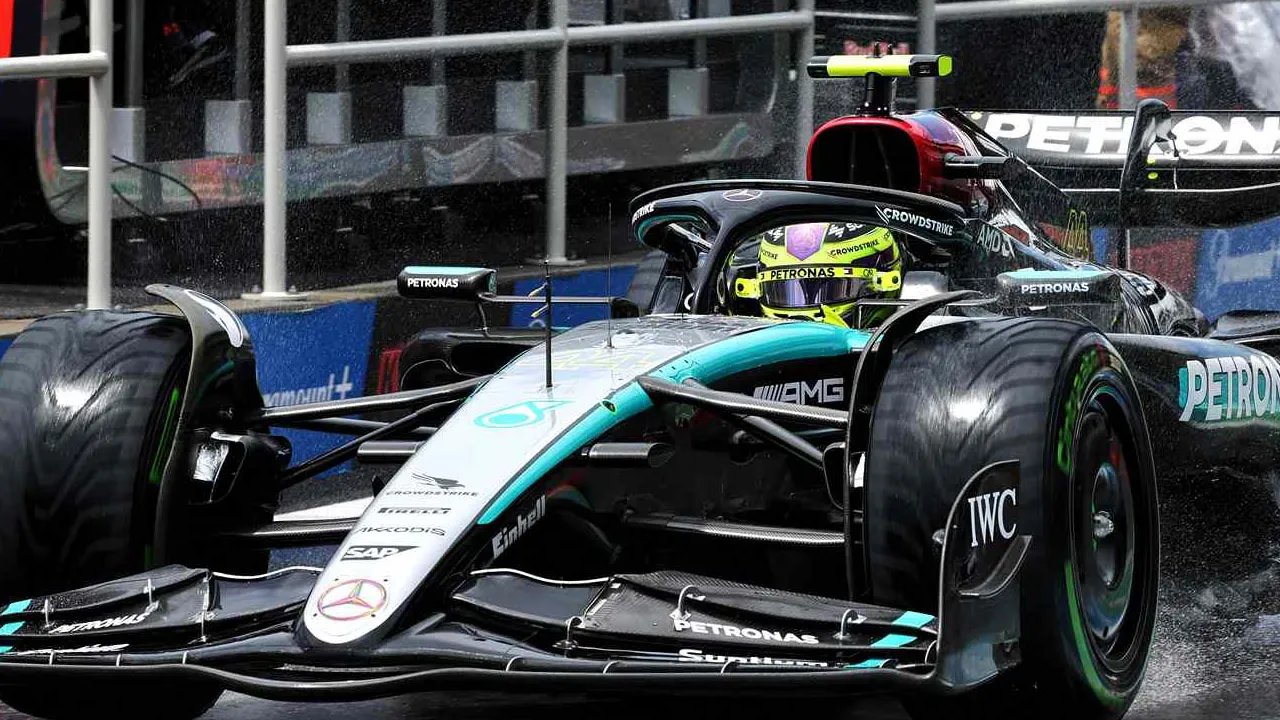 Lewis Hamilton 