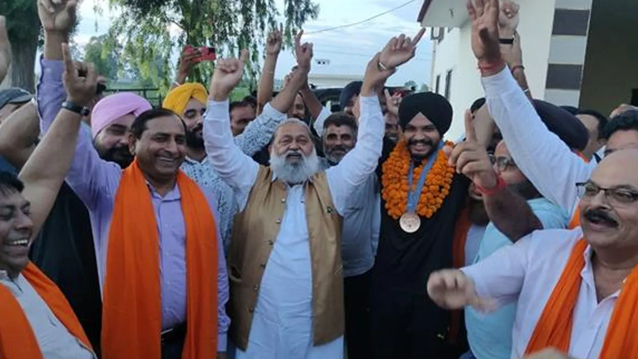 Sarabjot Singh with others
