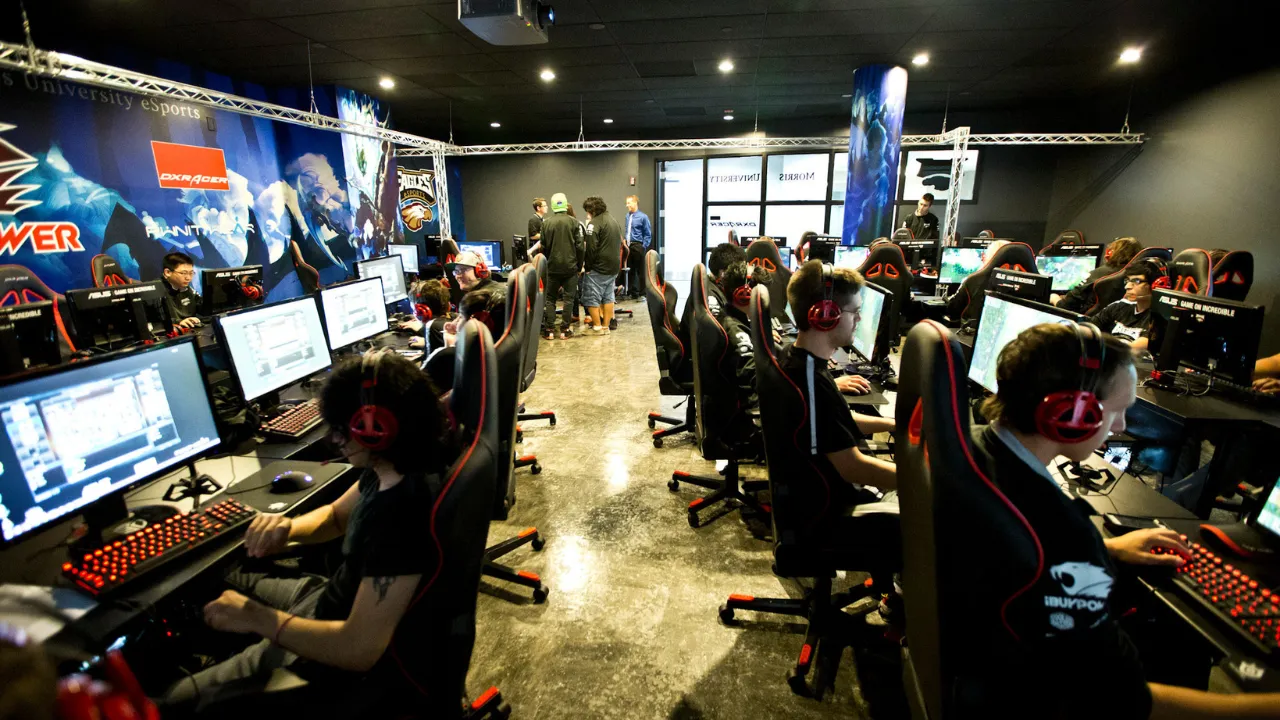 Robert Morris University