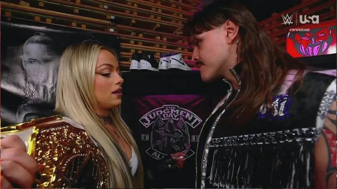 Liv Morgan offers hotel key and claims to wait for Dominik Mysterio's arrival on Monday Night Raw