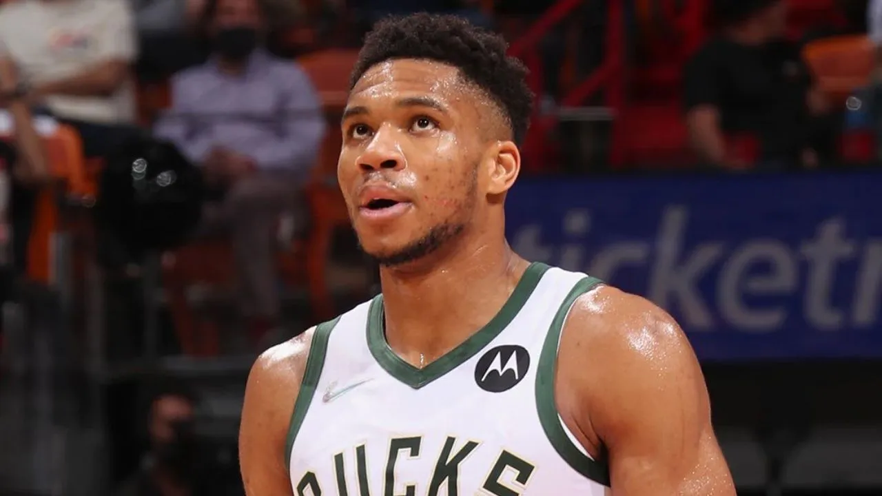 Bucks.jpg