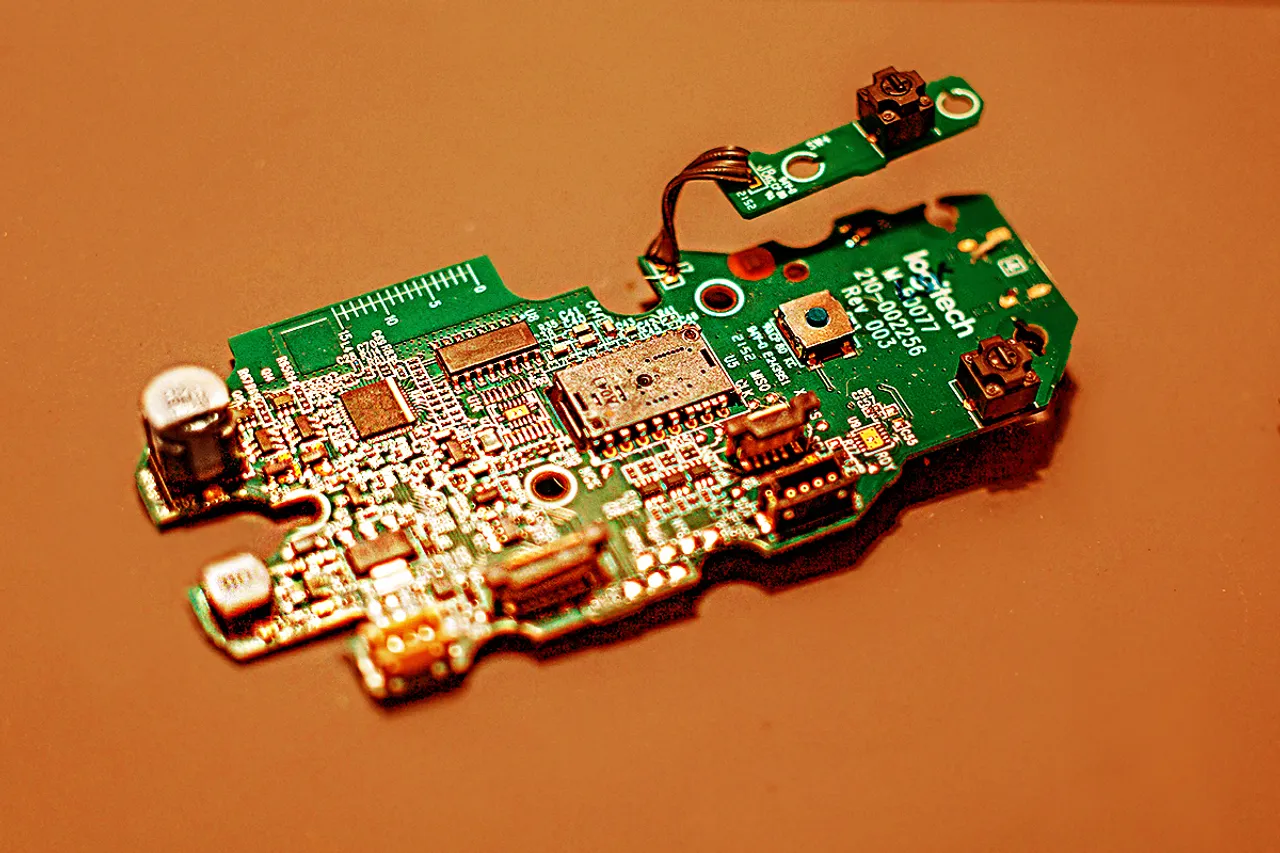 computer circuit motherboard