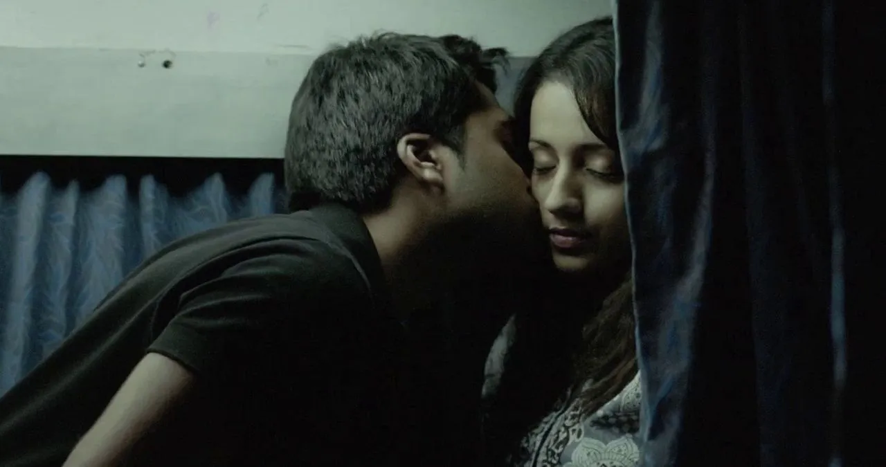 vtv train scene.jpg