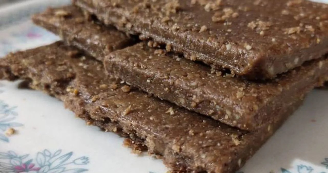 chocolate sikki.jpg