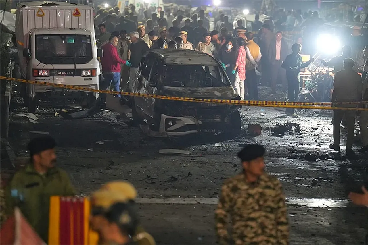 Delhi-car-blast-Near-Red-Fort-1-SKP