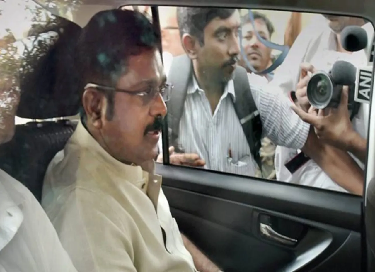 5 எனக்கு ராசியான நம்பர்.... அன்னைக்கே வச்சுக்கலாம்....! தினகரன் மீது மற்றொரு வழக்கு!