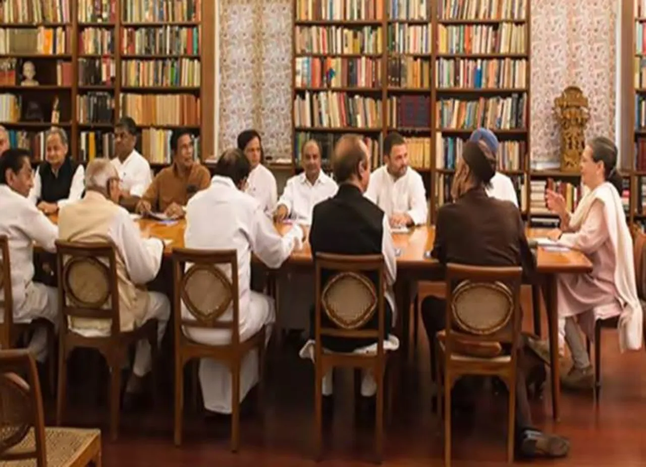 காங்கிரஸ் கட்சி தலைவராகிறார் ராகுல்? அக்டோபர் 15 நடக்கப்போவது என்ன?