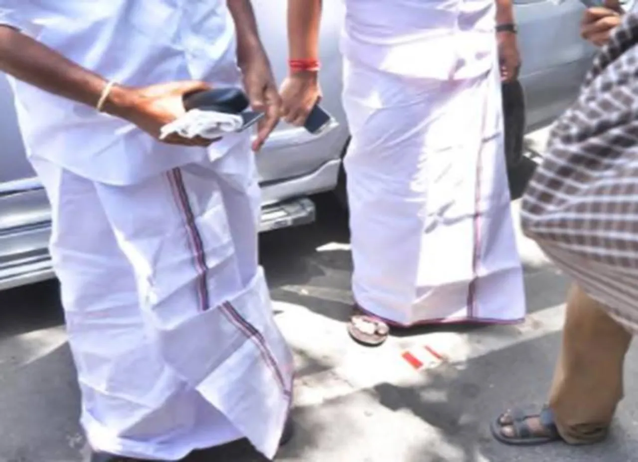 அடையாரில் யார் யார் அடைக்கலம்; தொடரும் எம்.எல்.ஏ.க்கள் வேட்டை!