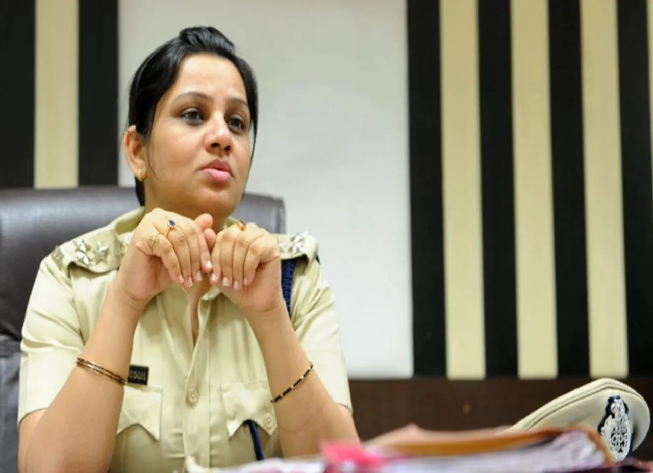 மானநஷ்ட வழக்கு தொடர்ந்தால் நானே வாதாடுவேன்: டிஐஜி ரூபா