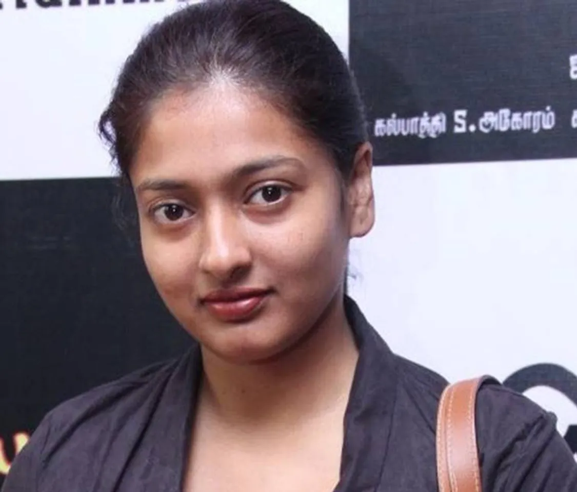 சேரி பிஹேவியர் என விமர்சித்த காயத்ரி ரகுராம் : நீதிமன்ற படியேறும் பிக்பாஸ்