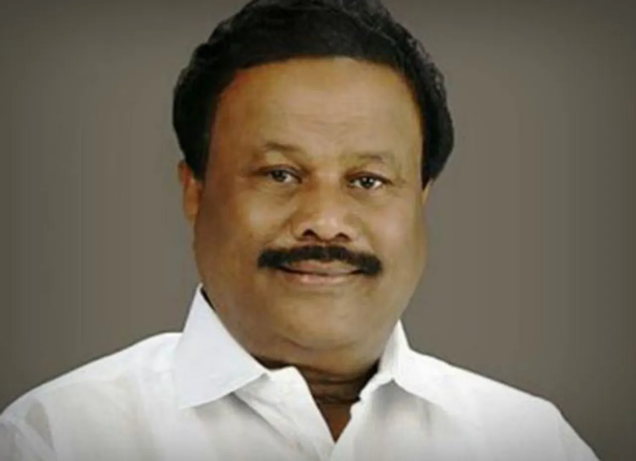 "தினகரன் வாய்த்தவறி '420' என சொல்லிவிட்டார்.... டேக் இட் ஈஸி": அமைச்சர் திண்டுக்கல் சீனிவாசன்