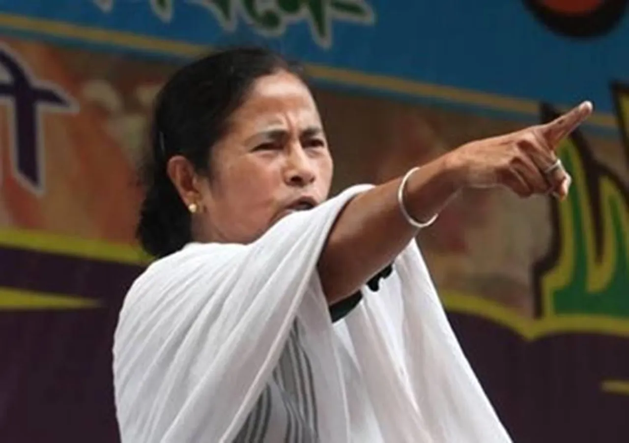 calcutta high court set aside mamata's order, durga idol immersion, calcutta high court, durga pooja, muharram