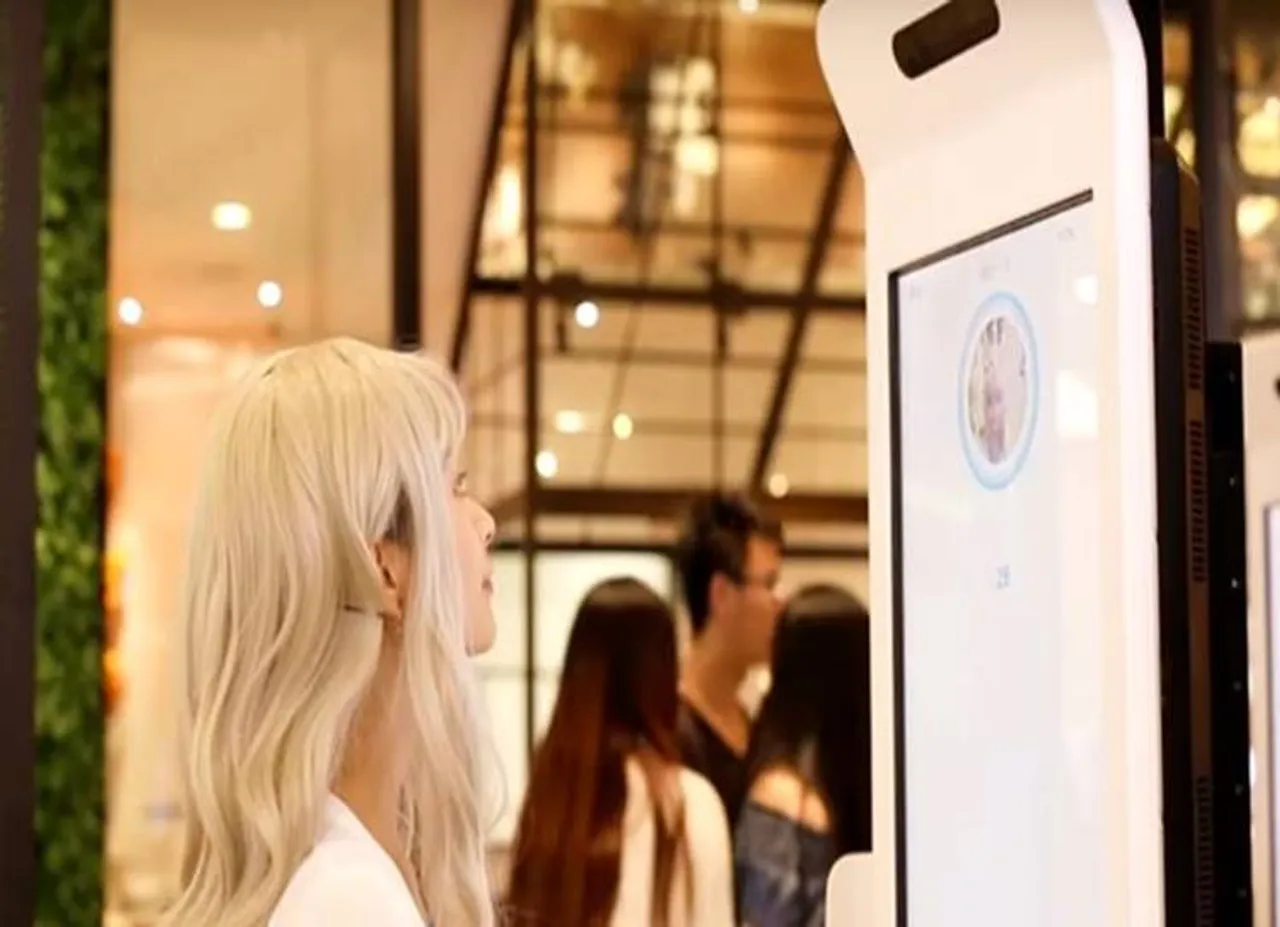 ,KFC Restaurant, china, Hangzhou, facial recognition