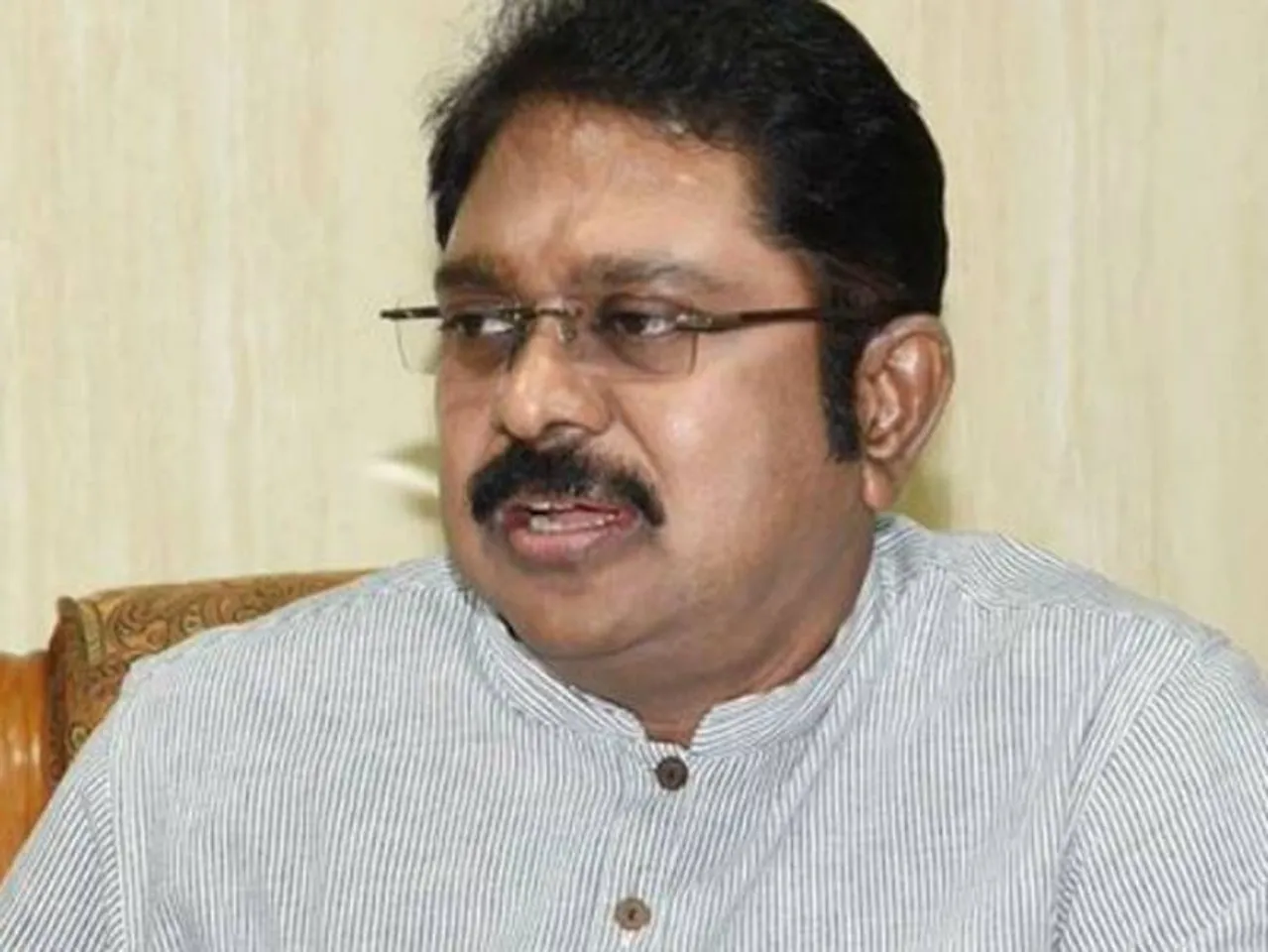 ttv.dhinakaran, cm edappadi palaniswami, aiadmk, speaker dhanapal, senthilbalaji, ex minister palaniappan