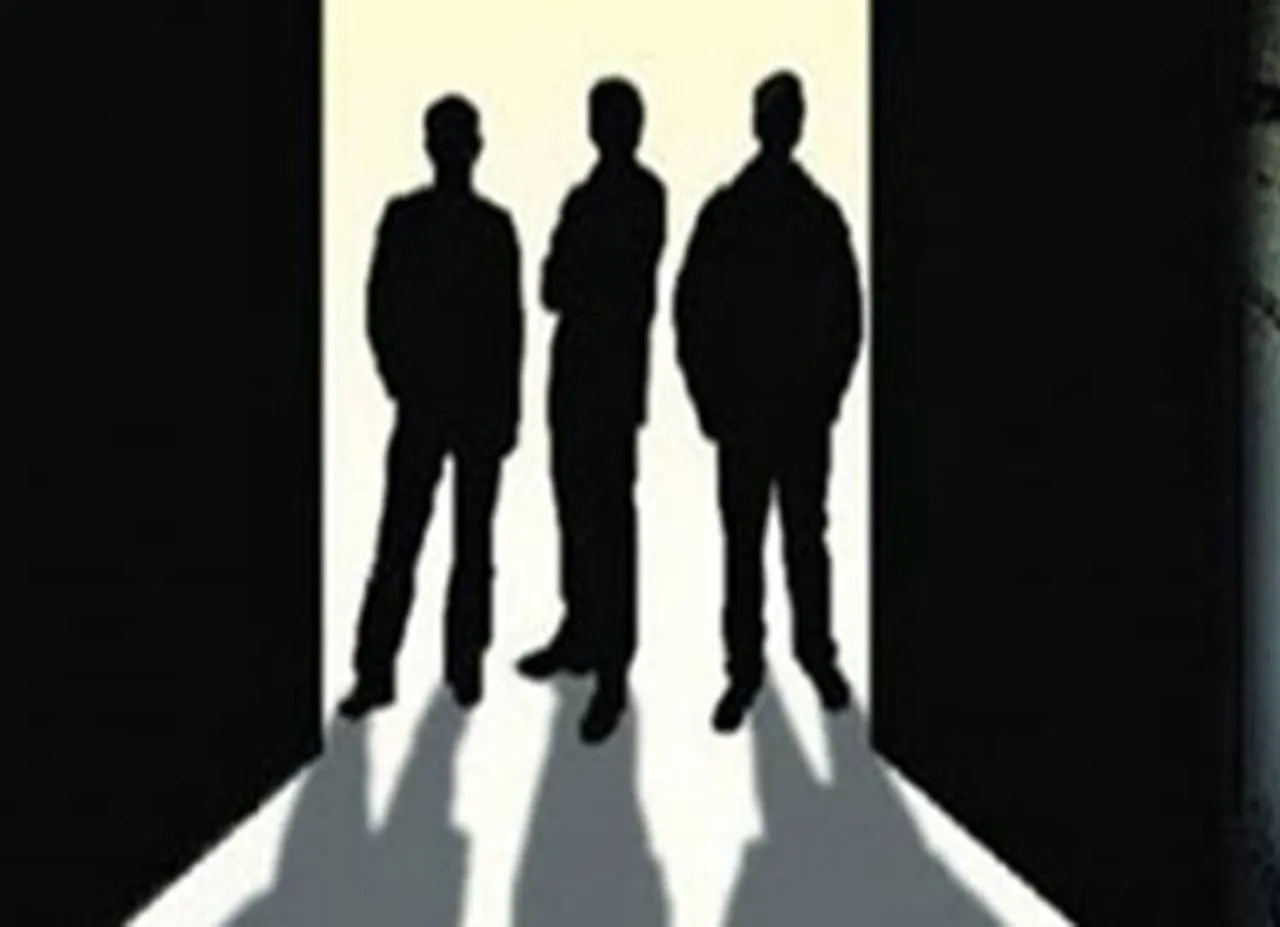 Delhi, urinate in public, beaten to death,