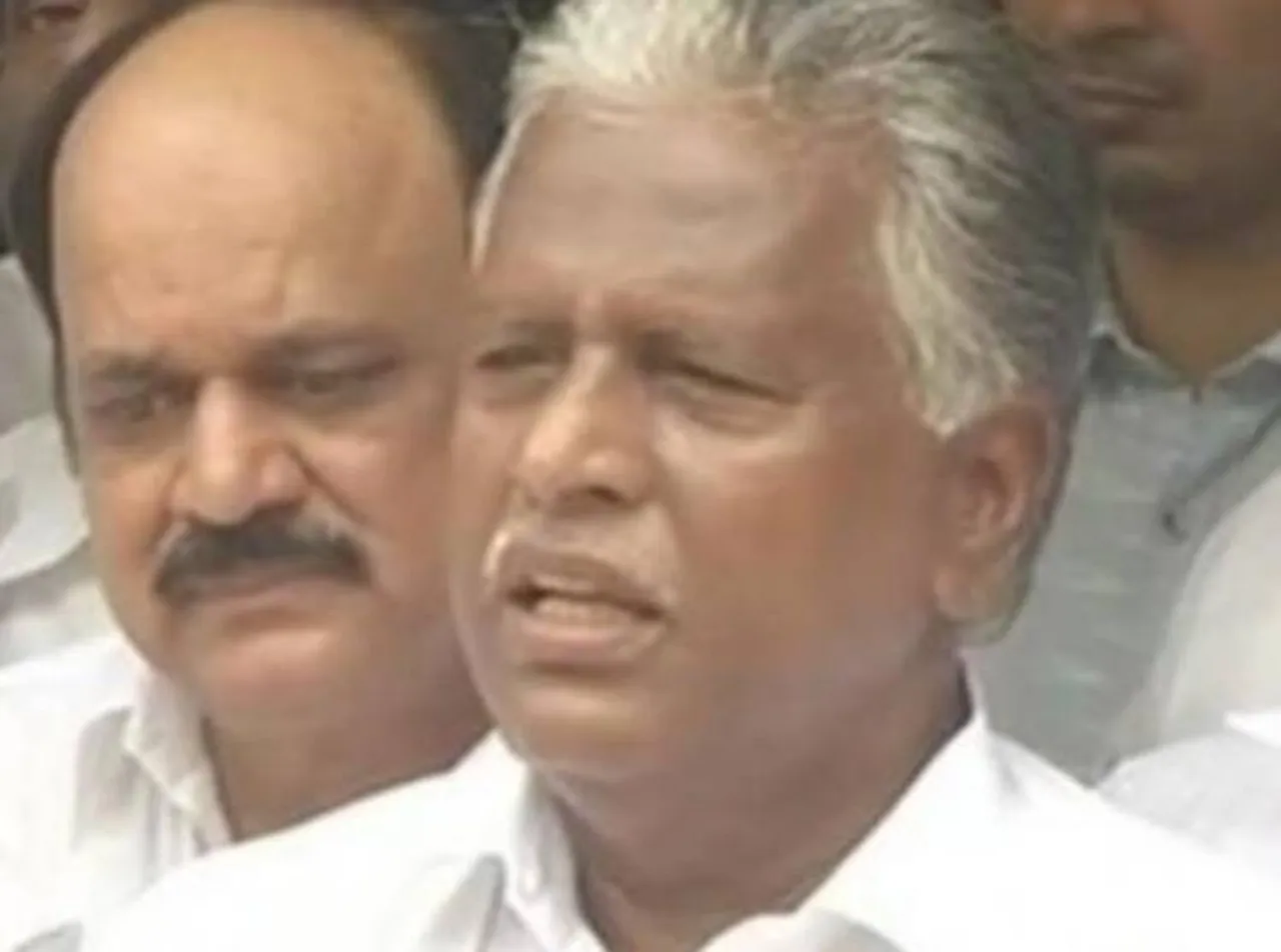 o.panneerselvam, tamilnadu government, cm edappadi palaniswami, deputy cm o.panneerselvam, election commission of india, ttv dhinakaran, k.p.munusamy