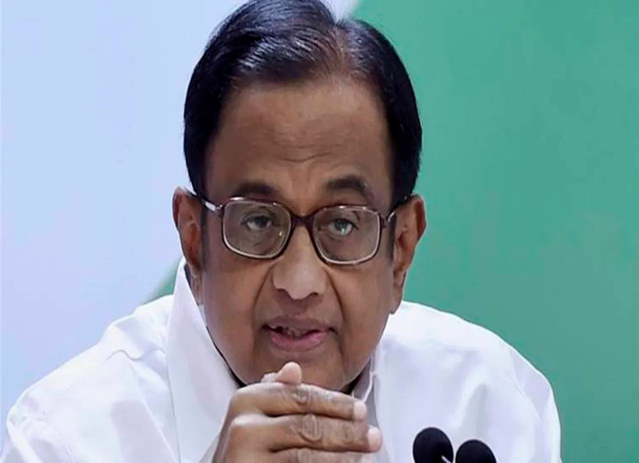 ”குஜராத் தேர்தல் தேதியை அறிவிக்க பிரதமர் மோடிக்கு தேர்தல் ஆணையம் அங்கீகாரம் அளித்துள்ளது”: பா.சிதம்பரம் கடும் தாக்கு