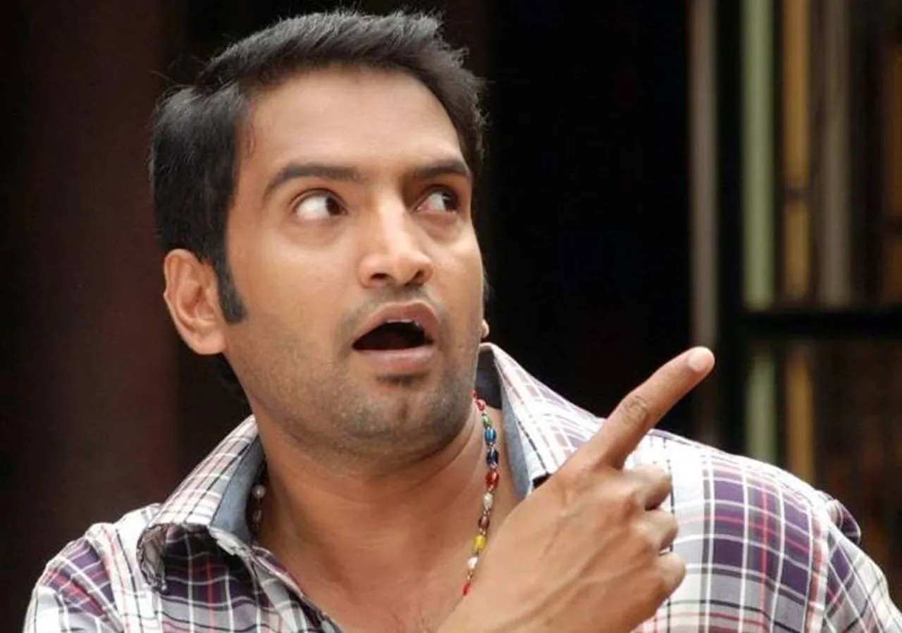 actor santhanam, chennai high court, actor santhanam seeks anticipatory bail