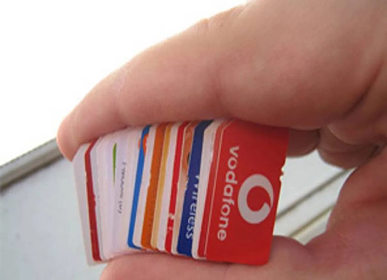 Smartphones, Reliance Jio, Vodafone, Idea, BSNL, Best 1 GB data Per Day Plans,