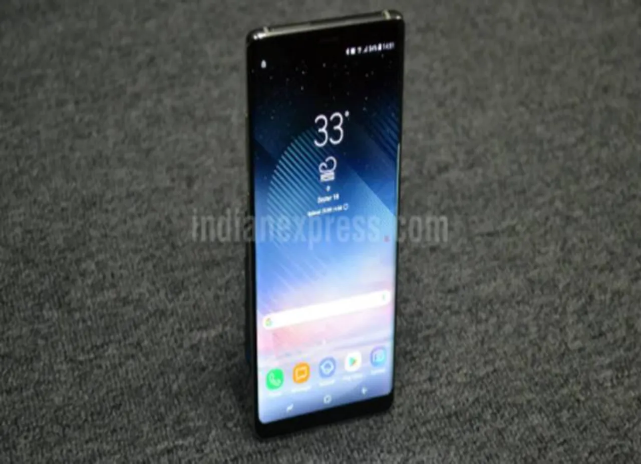 மைக்ரோசாஃப்ட் வெப்சைட்டில் 'கேலக்ஸி நோட் 8' விற்பனை!