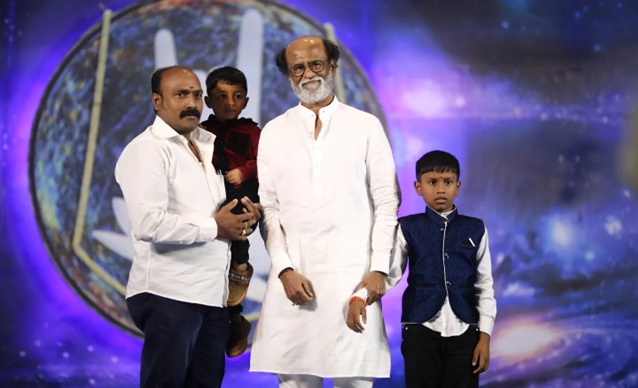 ரஜினிகாந்த் - ரசிகர்கள் சந்திப்பு : புகைப்பட ஆல்பம்