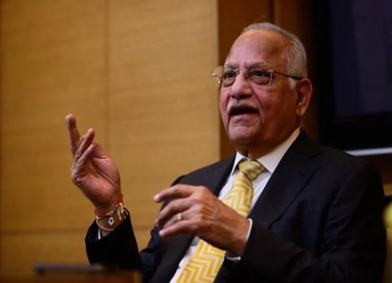 "ஜெ.,வுக்கு சாதாரண காய்ச்சல் என்று பொய் சொன்னோம்...!" பகீர் தரும் அப்போலோ தலைவர் பிரதாப் சி ரெட்டி!
