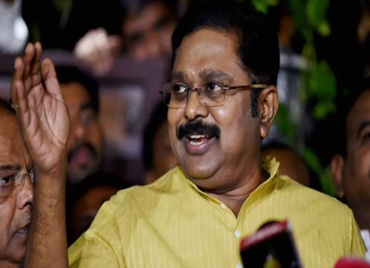 எம்.என் நம்பியாரிடமும், பி.எஸ்.வீரப்பாவிடமும் இரட்டை இலை இருந்தால் இதுதான் கதி: முன்னிலை குறித்து தினகரன்