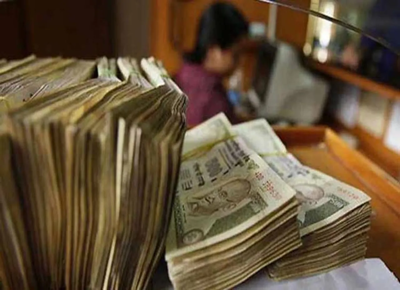 வங்கி அதிகாரிபோல் பேசி ரூ.90,000 மோசடி: அதிர்ச்சியில் மாரடைப்பால் மூதாட்டி மரணம்