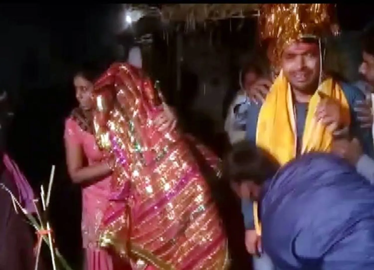வைரல் வீடியோ: இளைஞரை கடத்தி துப்பாக்கி முனையில் முன்பின் தெரியாத பெண்ணுடன் கட்டாய திருமணம்