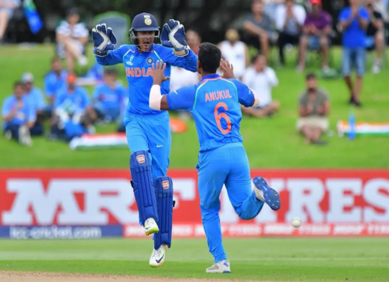 U-19 உலகக்கோப்பையை வென்று இந்தியா சாதனை! மாஸ் காட்டிய கோச் ராகுல் டிராவிட்!