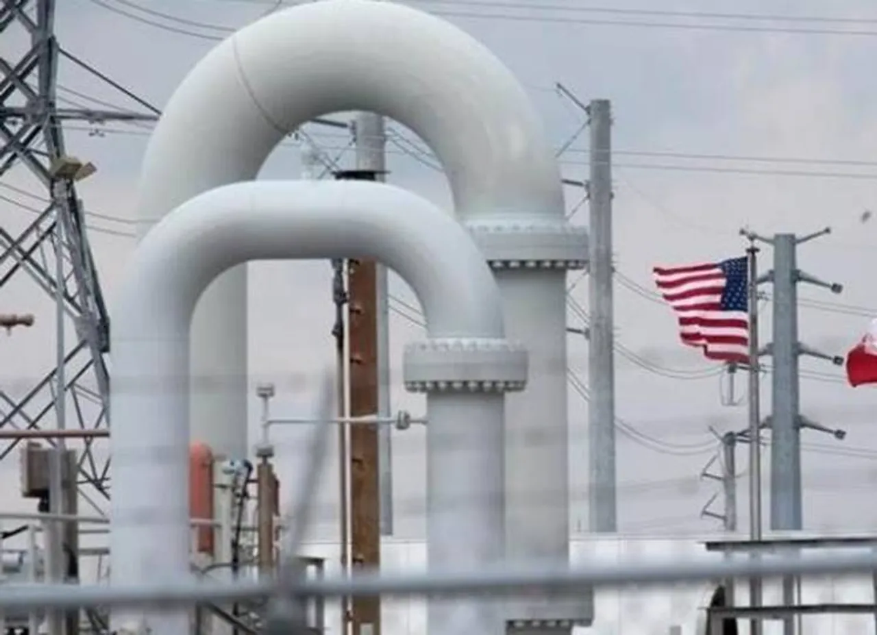 crude oil pipe and equipment