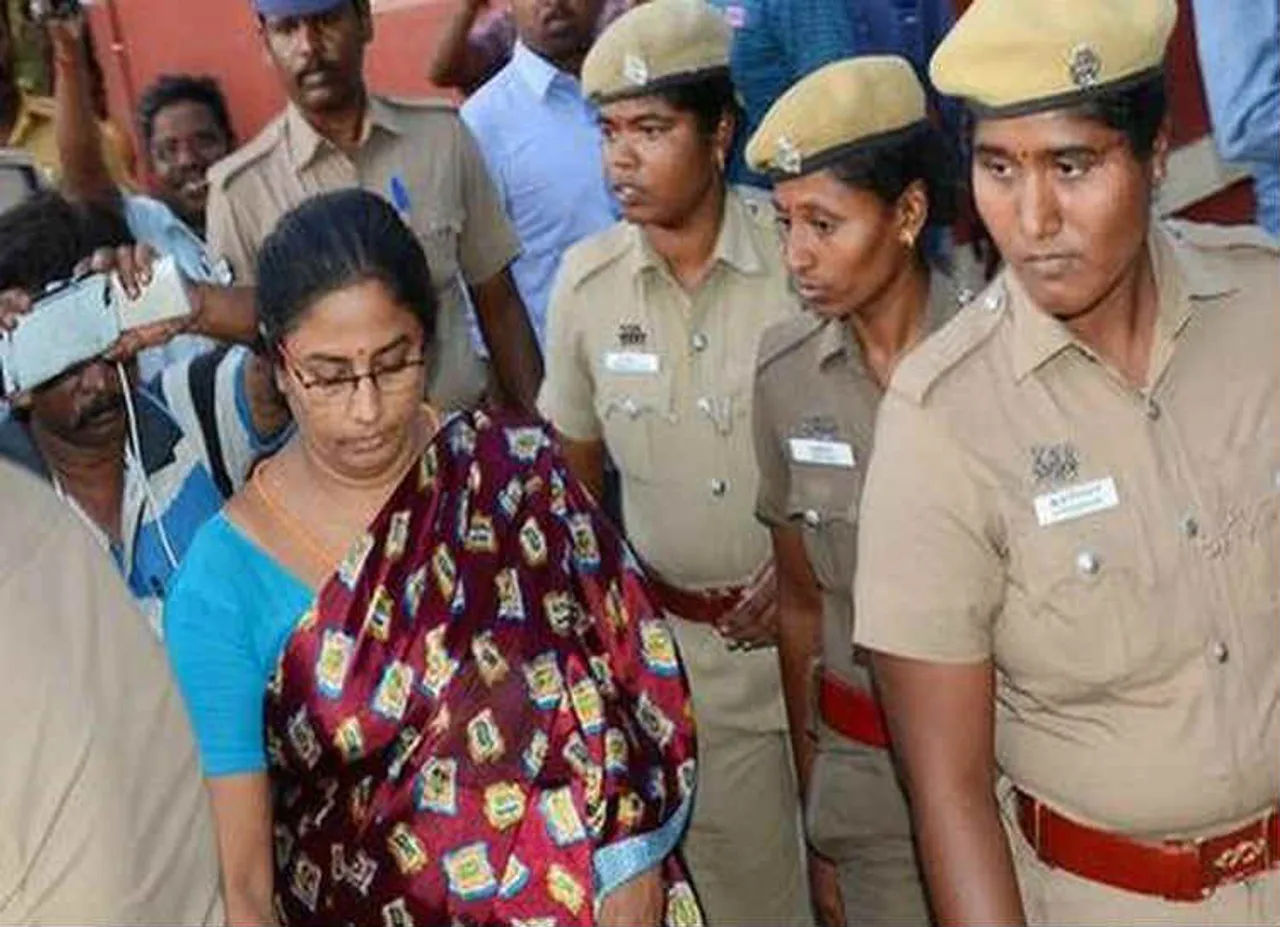 Nirmala devi bail granted chennai high court madurai bench - நிர்மலா தேவிக்கு ஜாமீன்! ஐகோர்ட் மதுரை கிளை உத்தரவு