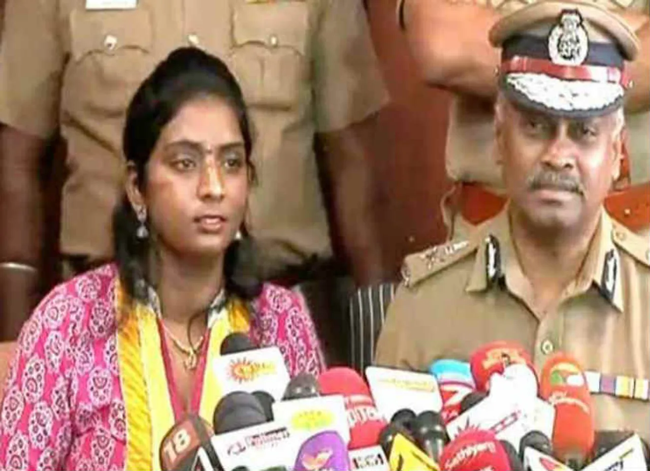 என் முகத்தை பார்க்க தைரியம் கொடுத்த  போலீஸ் அண்ணாவுக்கு நன்றி :  ஐடி ஊழியர் லாவண்யா உருக்கம்!