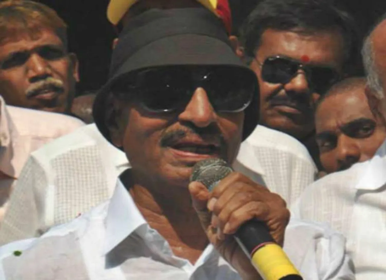 கர்நாடகா சட்டமன்றத் தேர்தல் 2018 முடிவுகள்: டெபாசிட் இழந்த வாட்டாள் நாகராஜ்!
