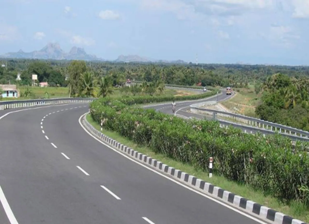 சேலம்-சென்னை பசுமை வழிச்சாலை: ஜூலை 12-க்குள் பதில் அளிக்க மத்திய அரசுக்கு கோர்ட் உத்தரவு