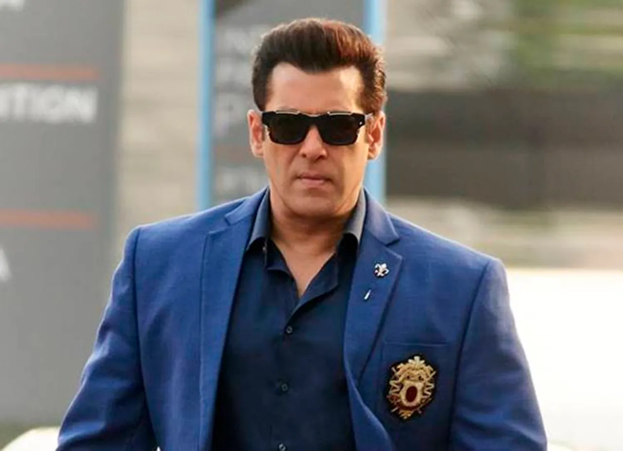 salman khan, salman khan fan selfie