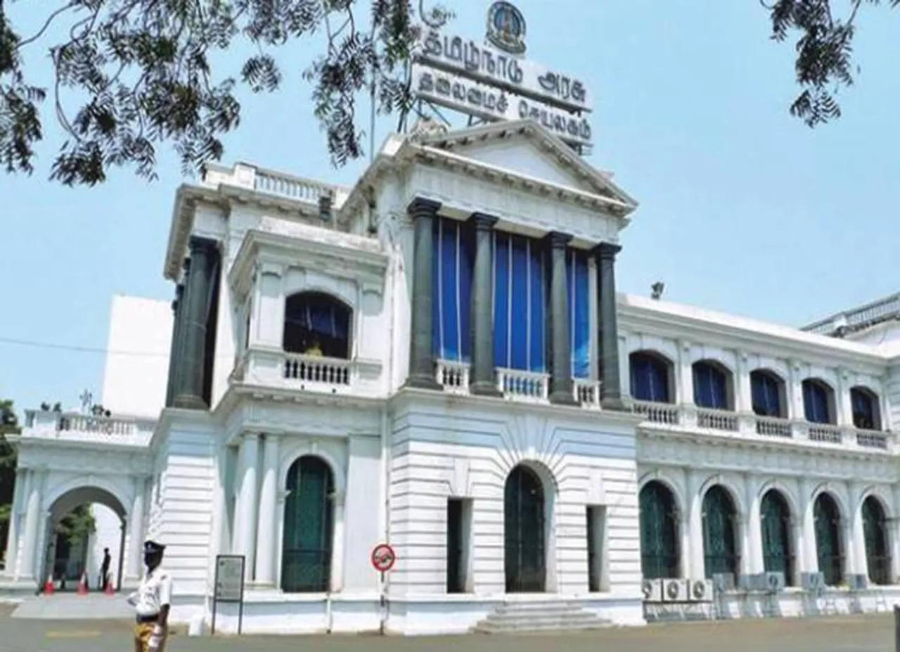 ஐஏஎஸ் அதிகாரிகள் இடமாற்றம்