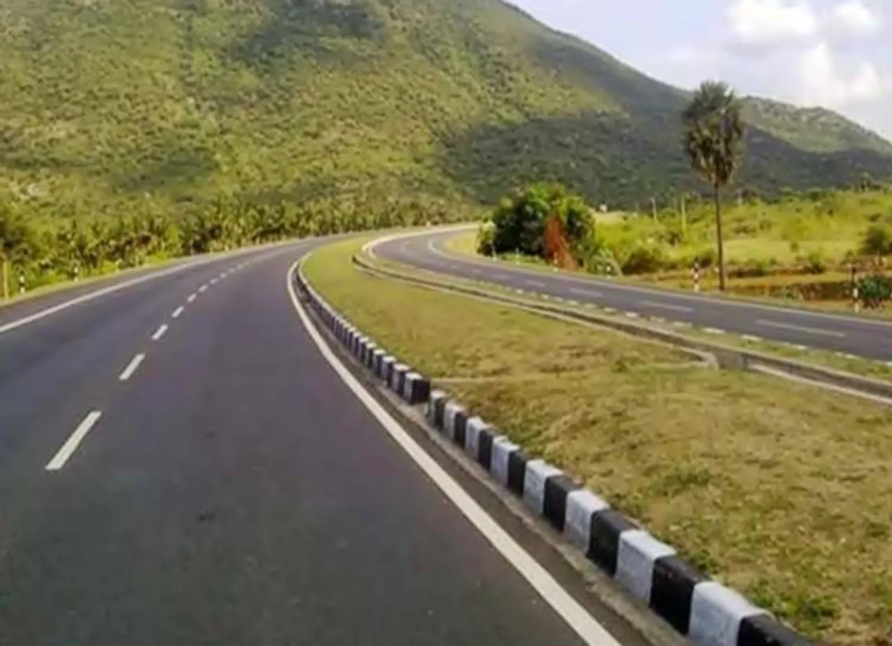 பசுமை வழிச்சாலை திட்டம்