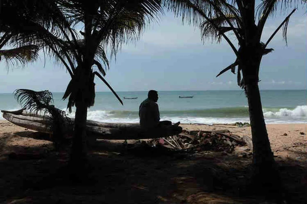 Writer R N Joe D Cruz, Children of the Sea Goddess, Fishermen, எழுத்தாளர் ஜோ டி குருஸ், கடல் தேவதையின் மக்கள், மீனவர்கள்