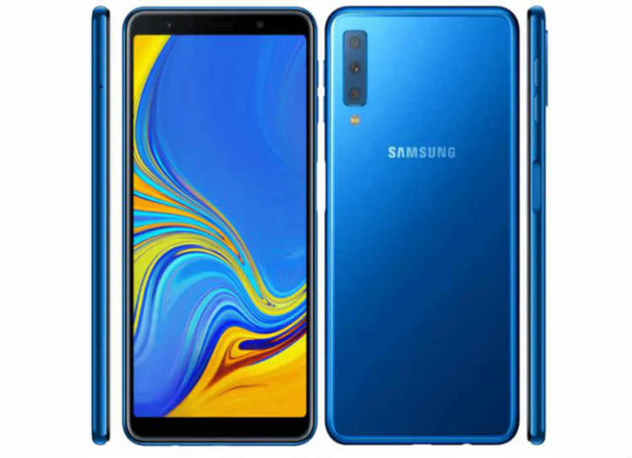 Samsung Triple Camera Phone: 