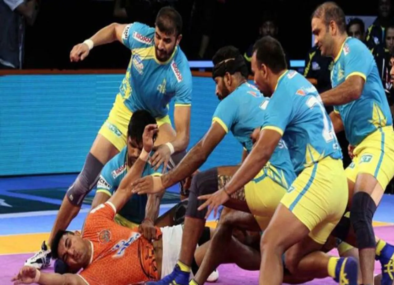 Tamil Thalaivas vs Gujarat Fortunegiants Pro Kabaddi Live Score