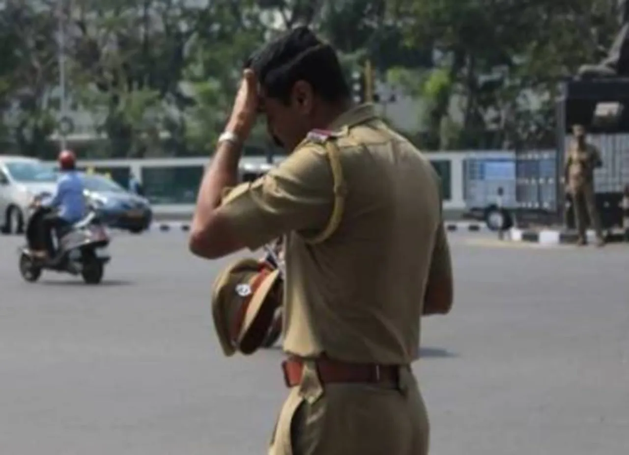 தமிழகம் மற்றும் சென்னையில் எத்தனை ரவுடி கும்பல் உள்ளது? - அறிக்கை கேட்கும் ஐகோர்ட்